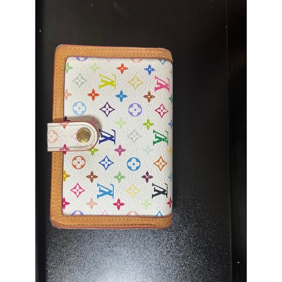 Louis Vuitton Murakami in demand compact wallet. Full inclusion - Picture 3 of 12
